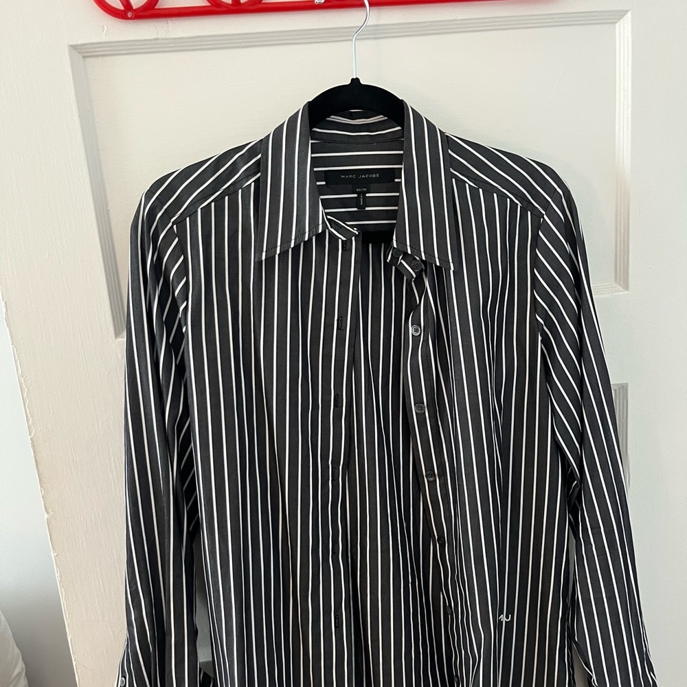 Like new Marc jacobs button down